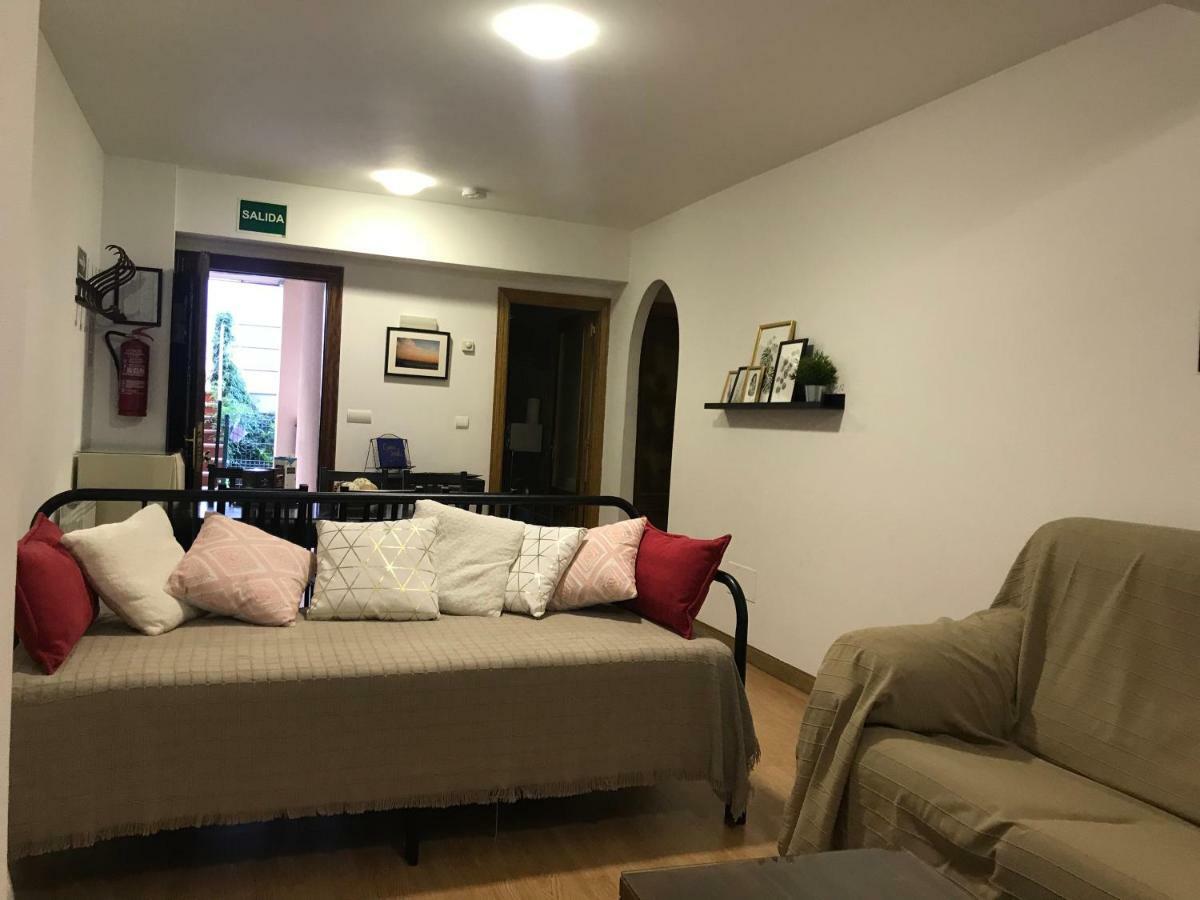 Casa De Las Flores - Apartamento Con Jardin Privado Frente A La Playa De Comillas Esterno foto