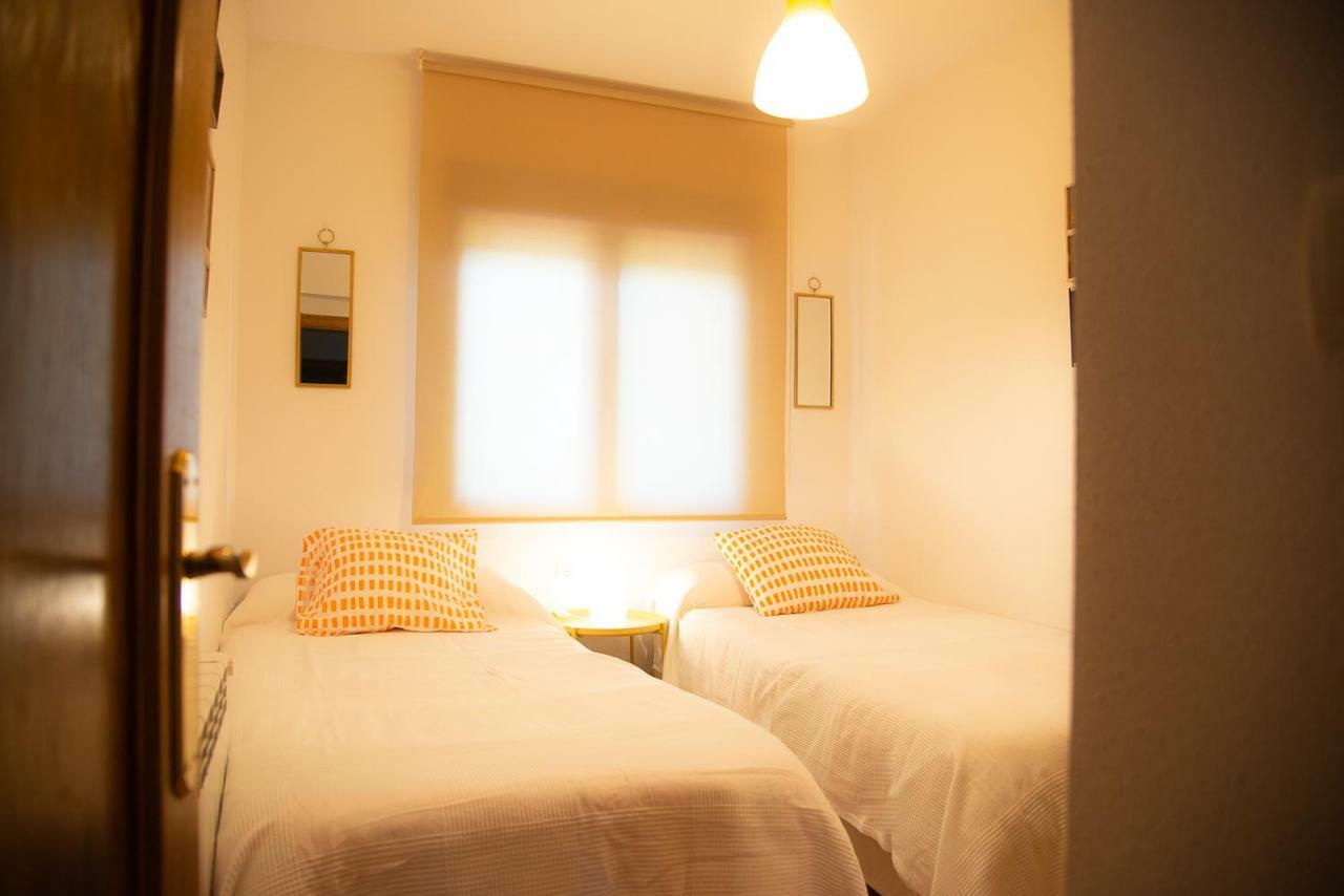 Casa De Las Flores - Apartamento Con Jardin Privado Frente A La Playa De Comillas Esterno foto